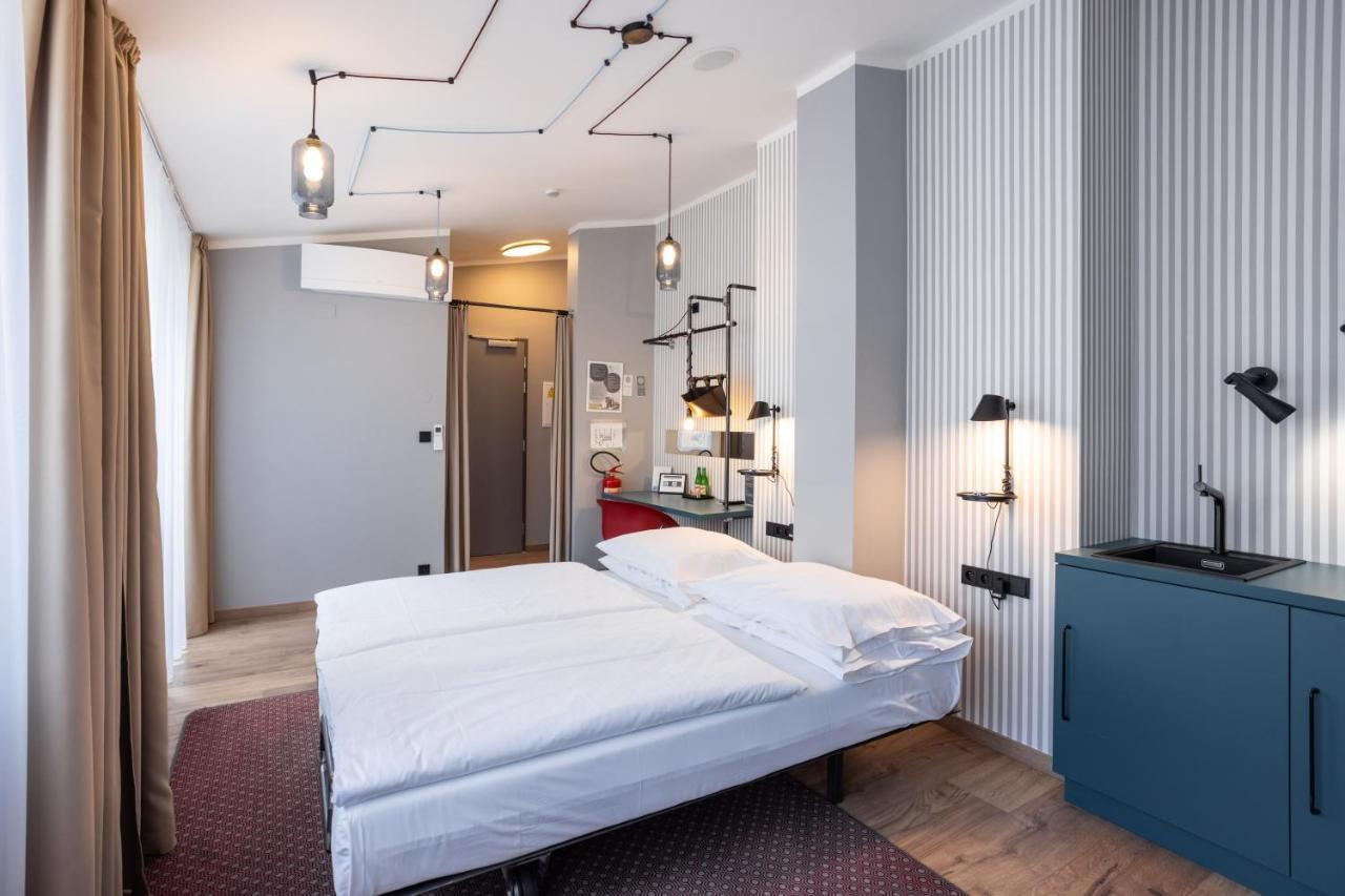 Miss Sophie'S Downtown Hotel Praha Bagian luar foto