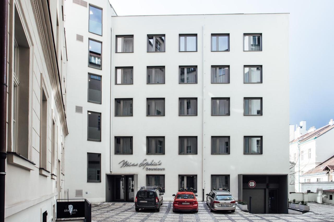 Miss Sophie'S Downtown Hotel Praha Bagian luar foto