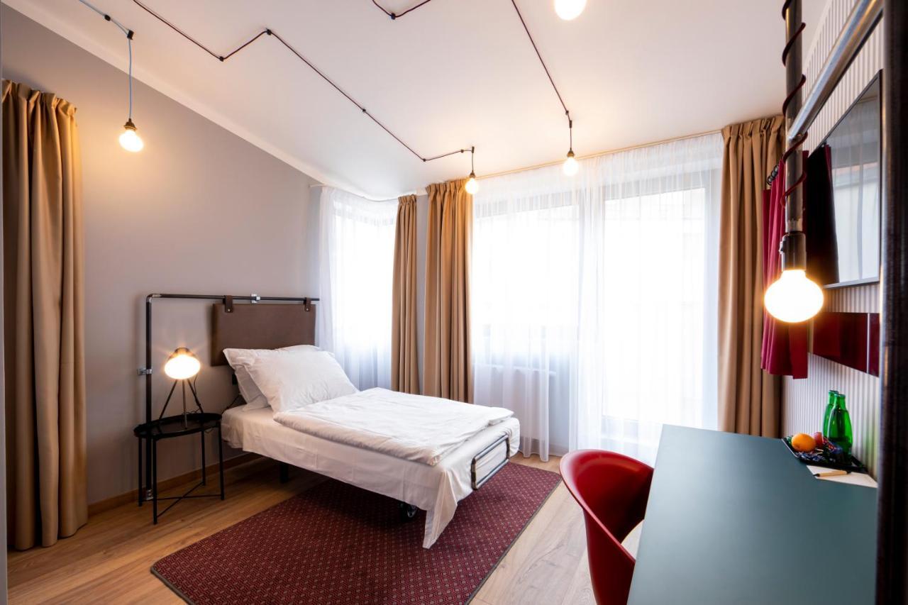 Miss Sophie'S Downtown Hotel Praha Bagian luar foto